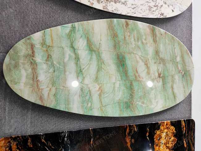 Gaya Green Quartztie Table
