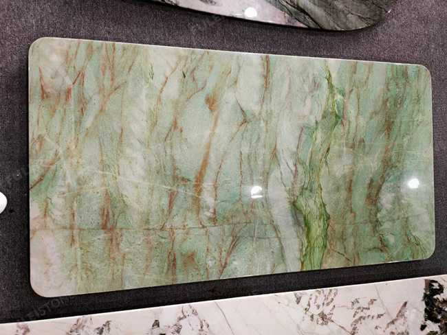 Gaya Green Quartztie Table — product view 4