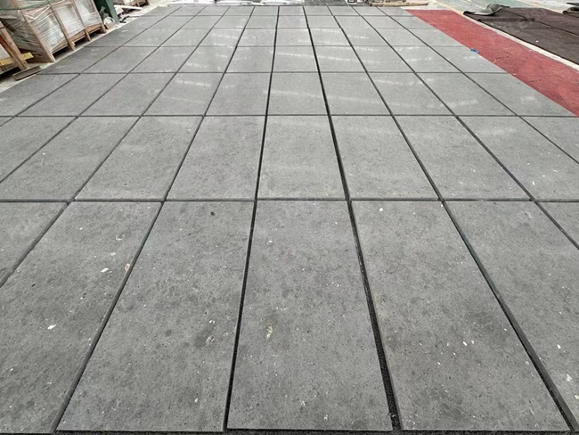 Honed Finish Grey Limestone Tiles