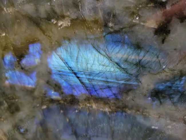 Labradorite Bianco Granite — product view 5