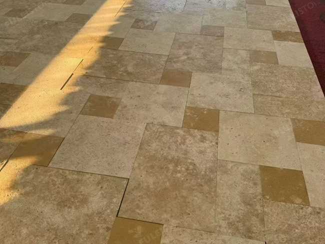 Light Beige and Beige Lanvignes Limestone Tiles — product view 1