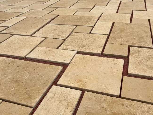 Light Beige and Beige Lanvignes Limestone Tiles — product view 2