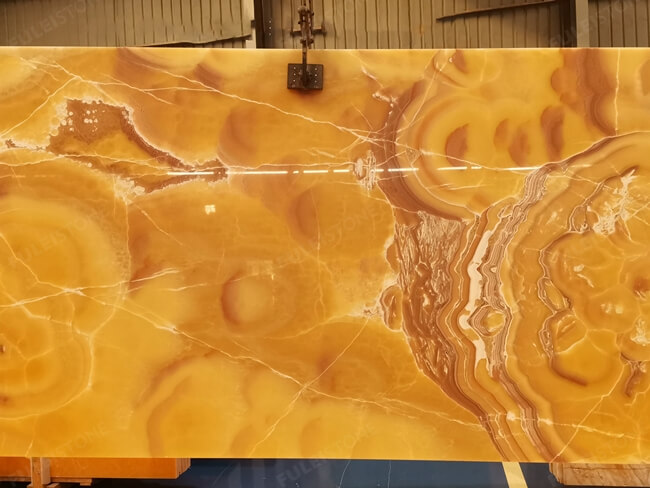 Luxury Bookmatched Yellow Onyx Slabs for Wholesalers — product view 3