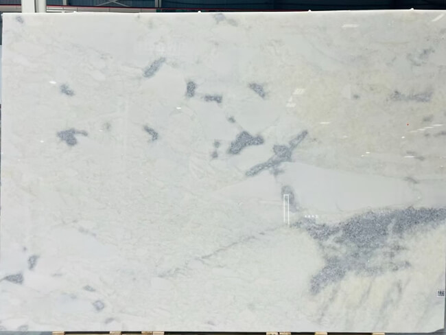 Magnificent White Marble Slabs — product view 3