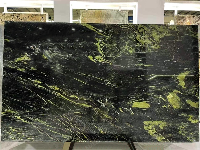 Verde Speranza Quartzite Leathered Slabs — product view 2