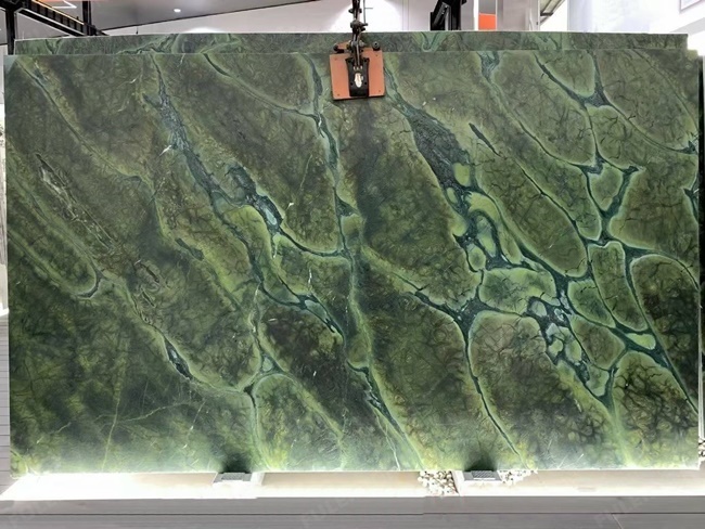 Vitoria Regia Quartzite Big Slabs